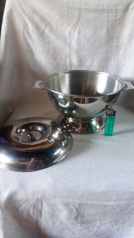 2 lt Stainless Steel bowl and lid